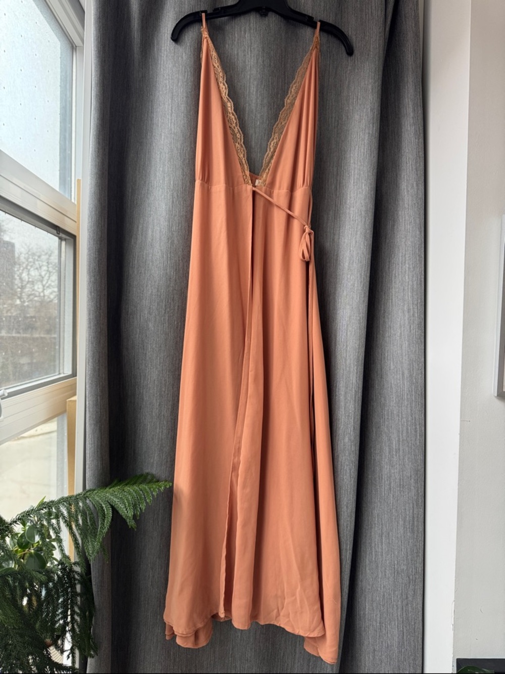 Storia Dusty Peach Lace-Trim Maxi Wrap Dress